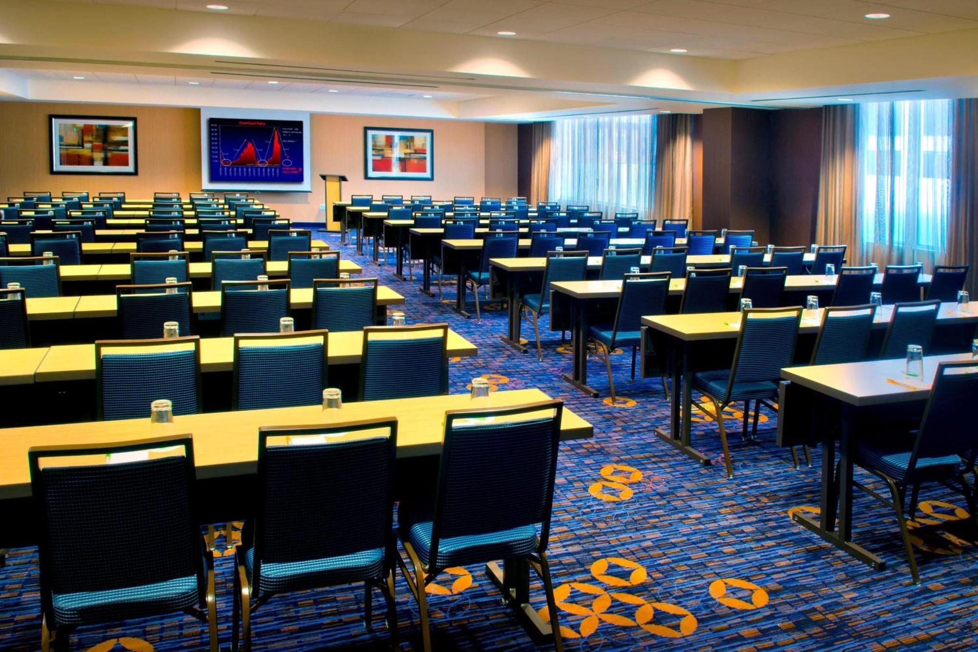 Courtyard By Marriott Newark Downtown Hotel Ngoại thất bức ảnh