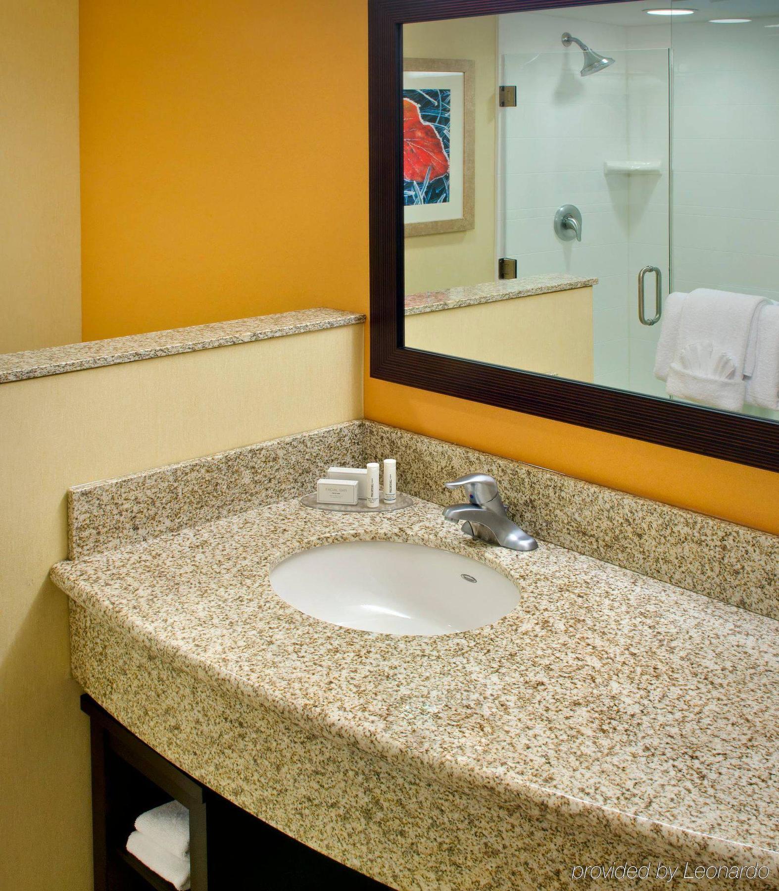 Courtyard By Marriott Newark Downtown Hotel Ngoại thất bức ảnh